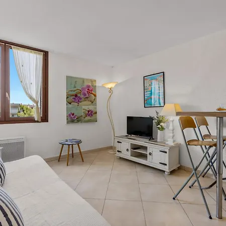 Apartment Azur 303a By Sur La Frejus